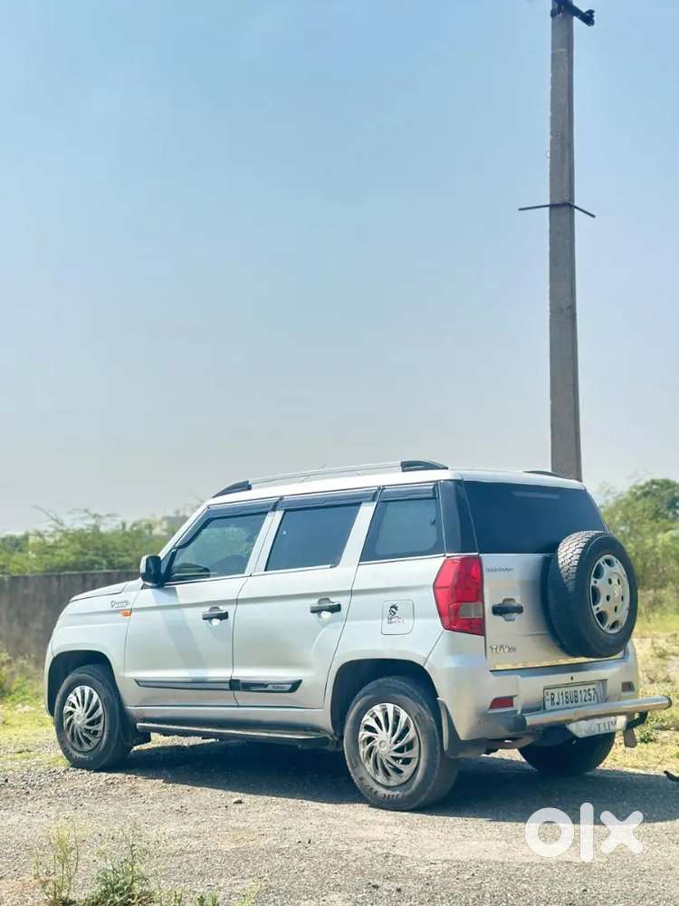 Mahindra Tuv 300 2016