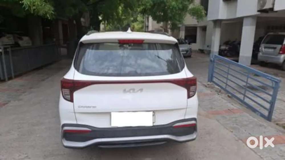 Kia Carens Prestige Petrol Manual 2022 First Owner