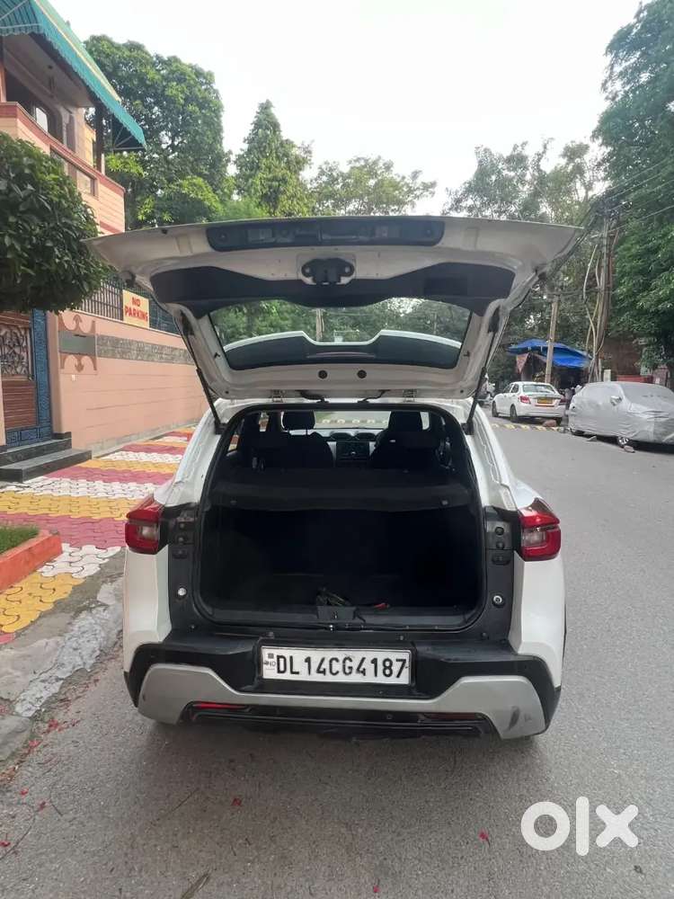 Nissan Magnite 1.0 Xe 2022 Car