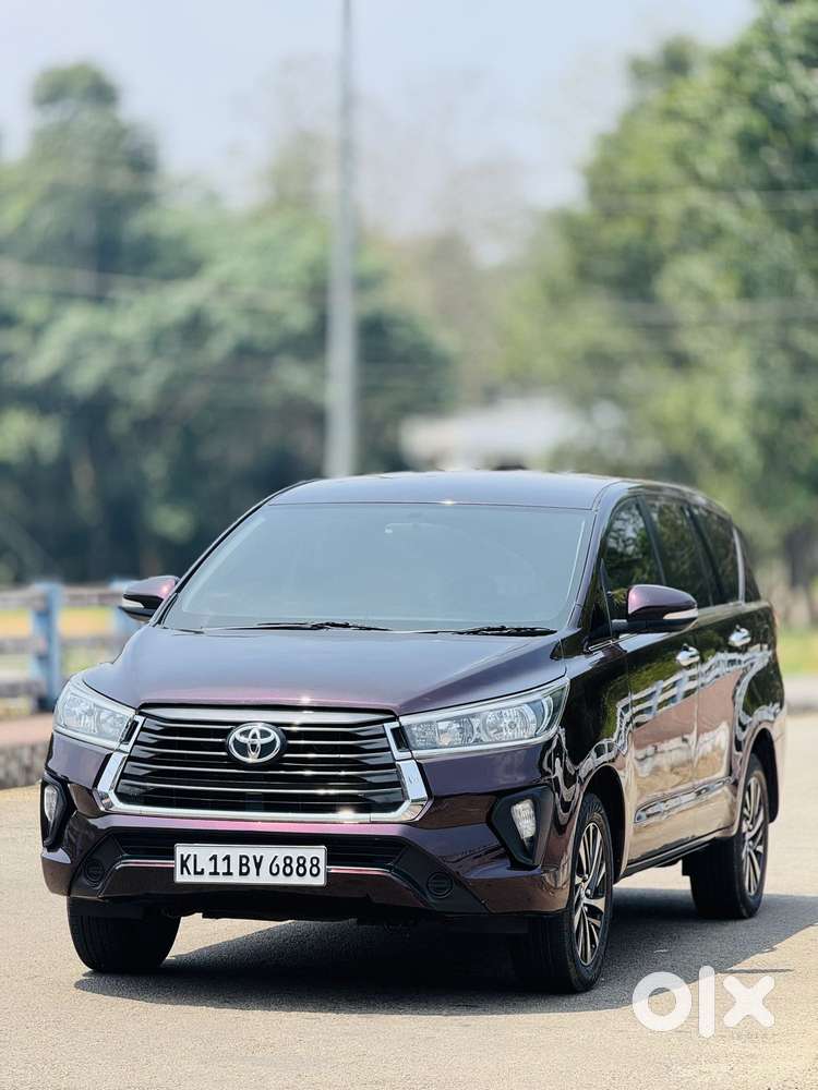 Toyota Innova Crysta 2.8 Gx At 7 Str, 2016, Diesel