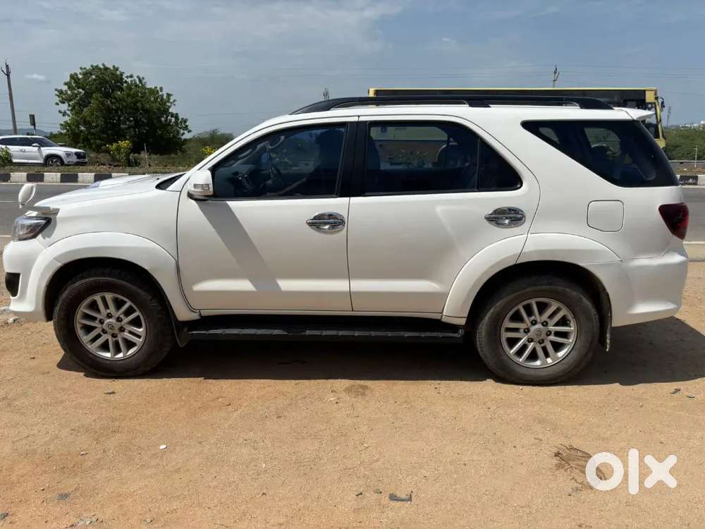Toyota Fortuner 2012 Diesel Well Maintained