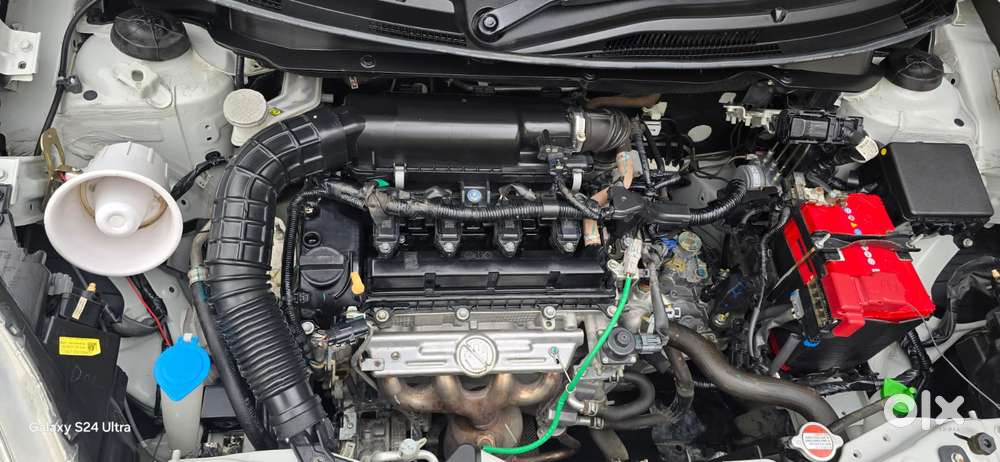 Maruti Suzuki Dzire 1.2 Vxi, 2022, Petrol