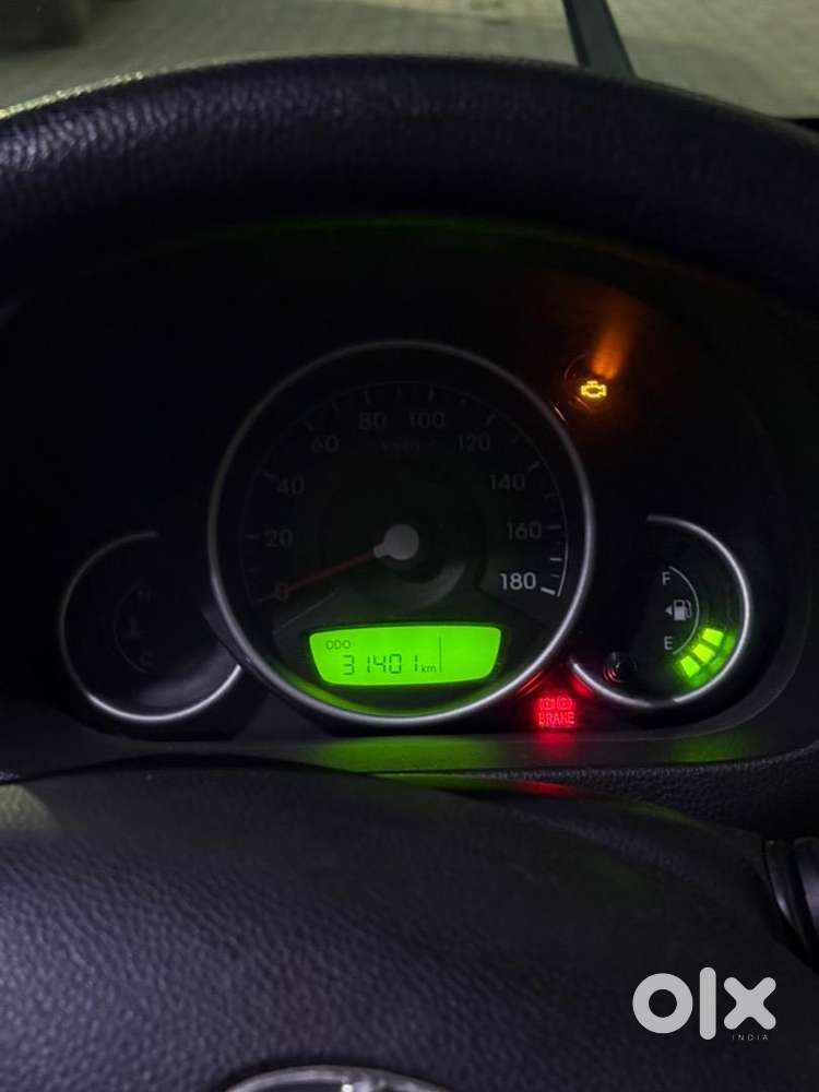 Hyundai Eon Petrol Manual 2012 Year
