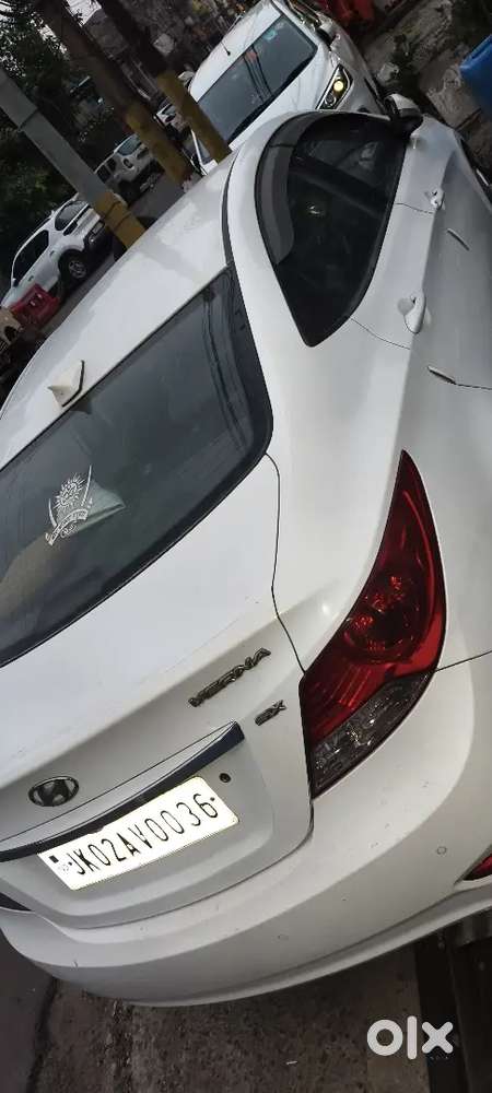 Hyundai Verna 2012 Diesel 80000 Km Driven