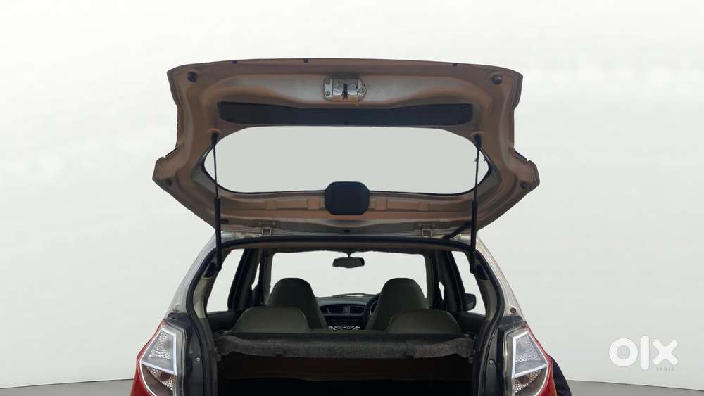 Maruti Suzuki Alto K10 Vxi Amt, 2015, Petrol