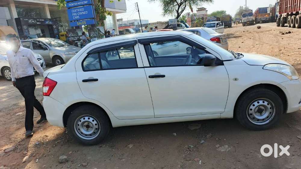 Maruti Suzuki Dzire 1.2 Lxi, 2022, Petrol