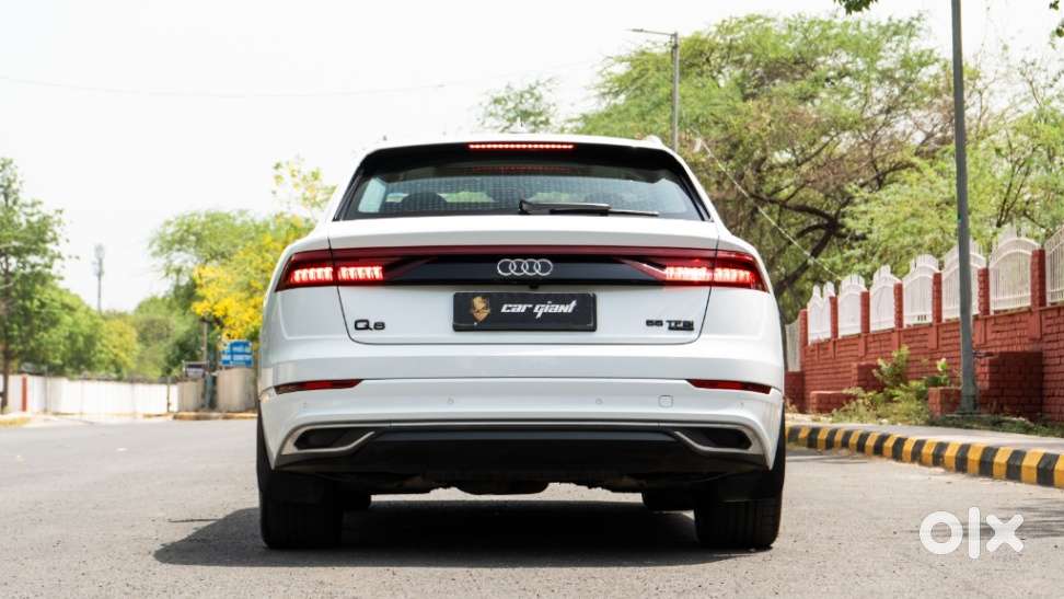 Audi Q8 3.0 Celebration Edition, 2022, Petrol