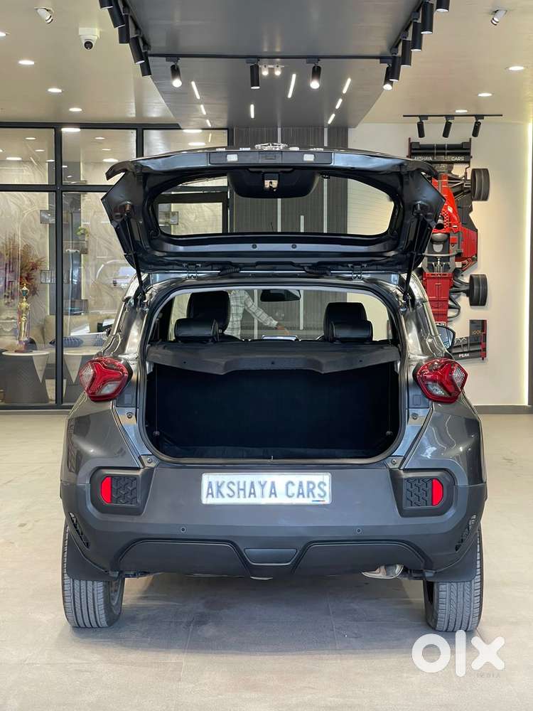 Tata Punch Creative Amt, 2022, Petrol