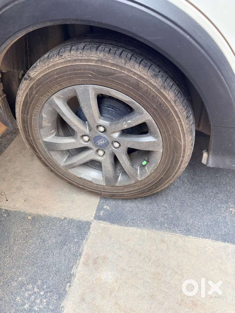 Ford Freestyle Petrol 2021