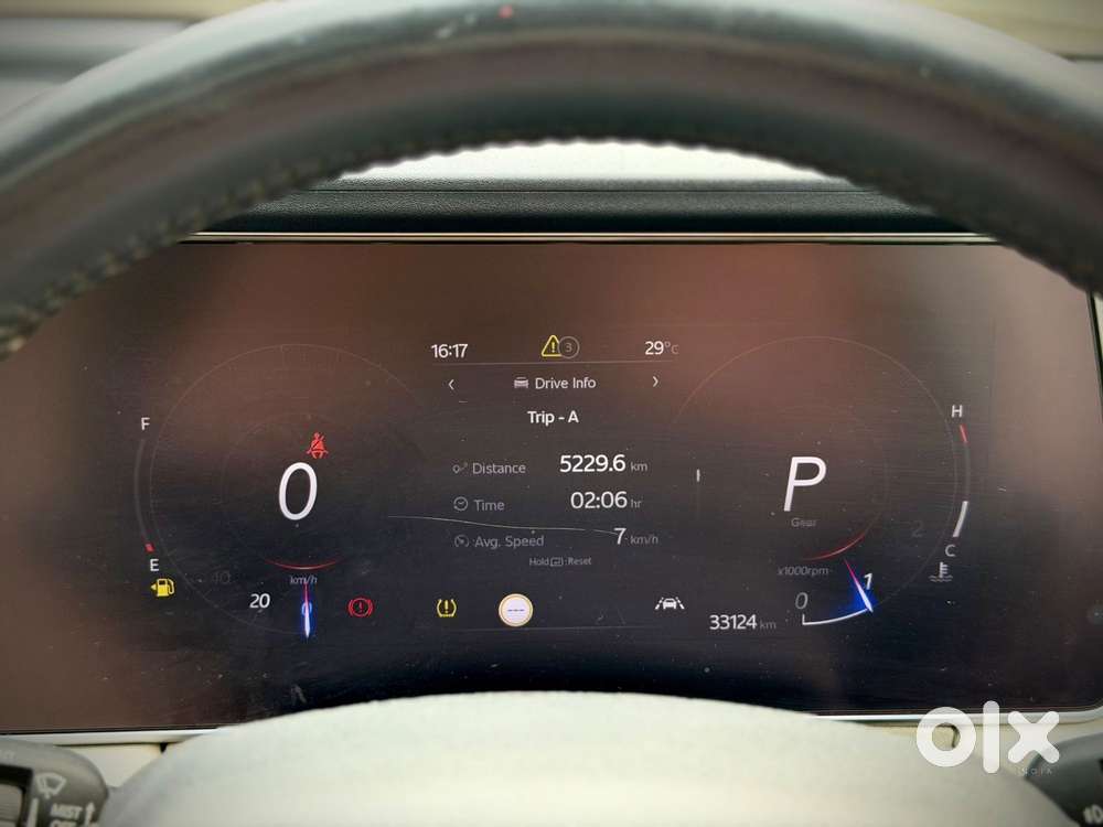 Mahindra Xuv700 2.0 Ax 7 Petrol At Luxury Pack Str, 2022, Petrol