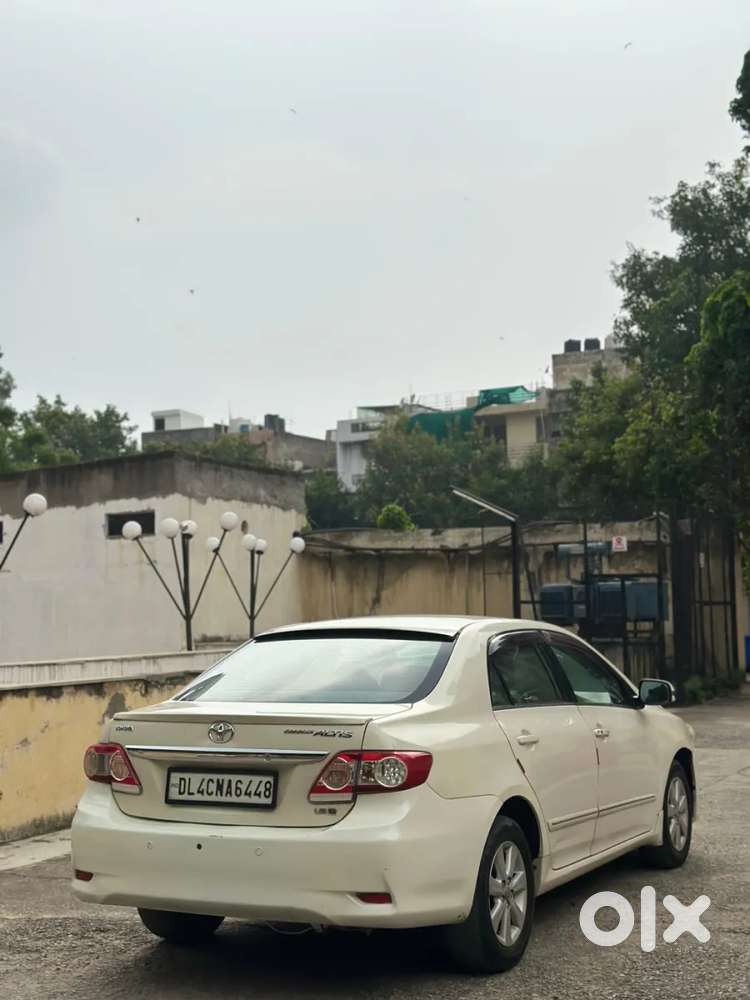 Toyota Corolla Altis 1.8g Limited, 2012, Petrol