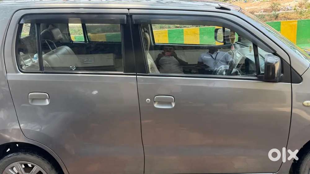 Maruti Suzuki Stingray 2014 Petrol 64100 Km Driven