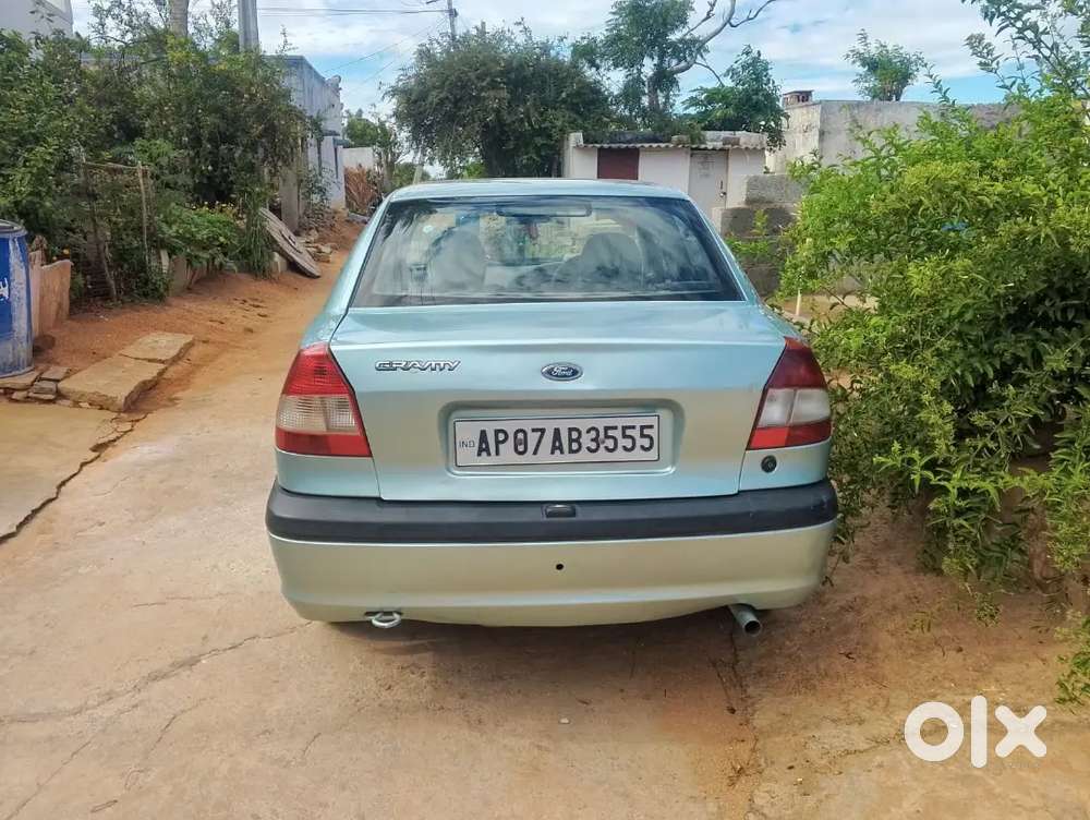 Ford Ikon 1.6 Sport 2009 Petrol