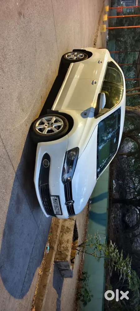 Volkswagen Vento 2013 Petrol 74786 Km Driven