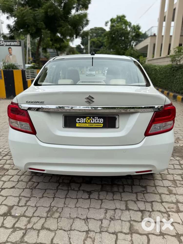 Maruti Suzuki Dzire 1.2 Vxi, 2022, Petrol