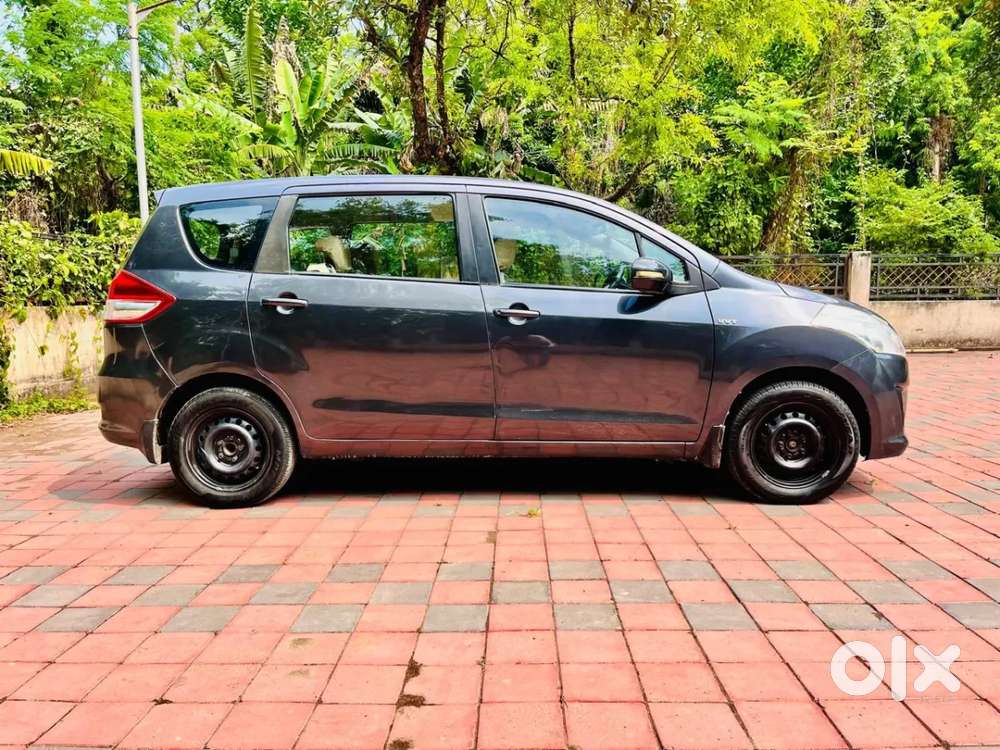 Maruti Suzuki Ertiga Vxi, 2015, Petrol