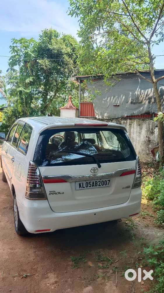 Toyota Innova 2.5 Gx 2010