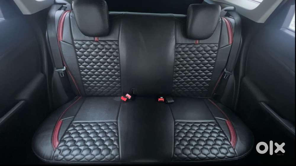 Maruti Suzuki Brezza Vxi At, 2022, Petrol