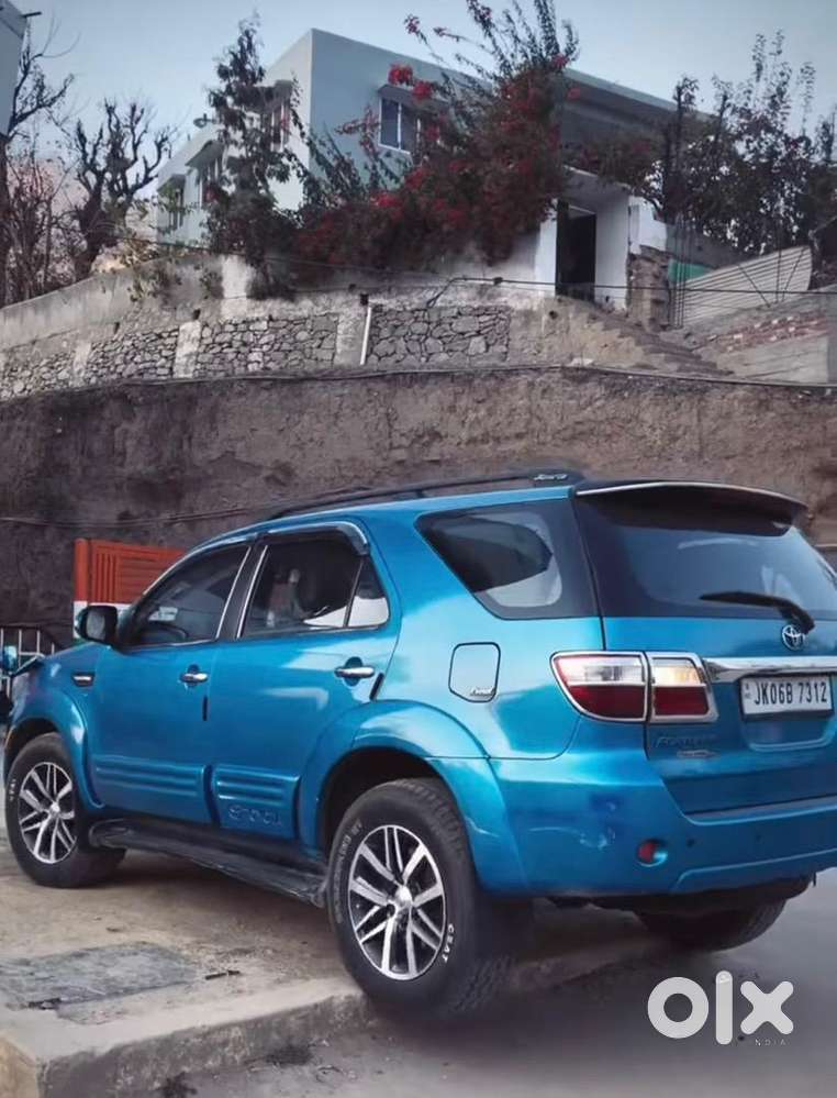 Toyota Fortuner 2011 Diesel Well Maintained