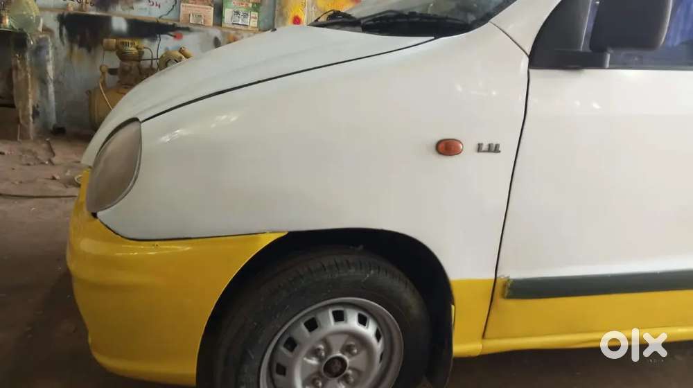 Hyundai New Santro 1.1 Magna Petrol Manual 2000