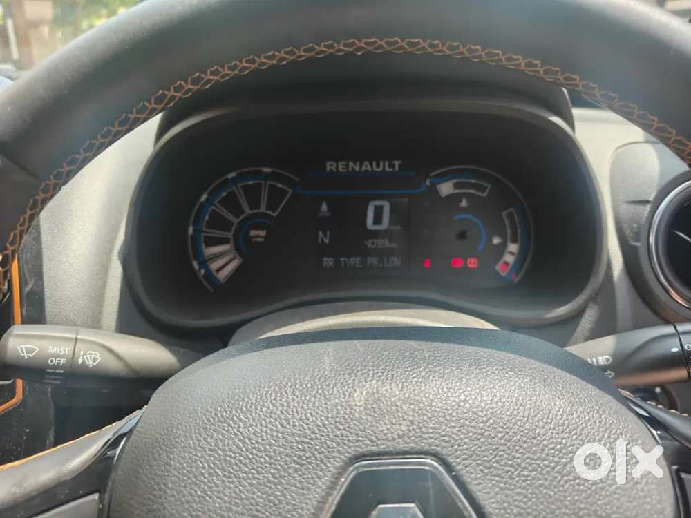 Kwid Less Used Good Condition Urgent Sale