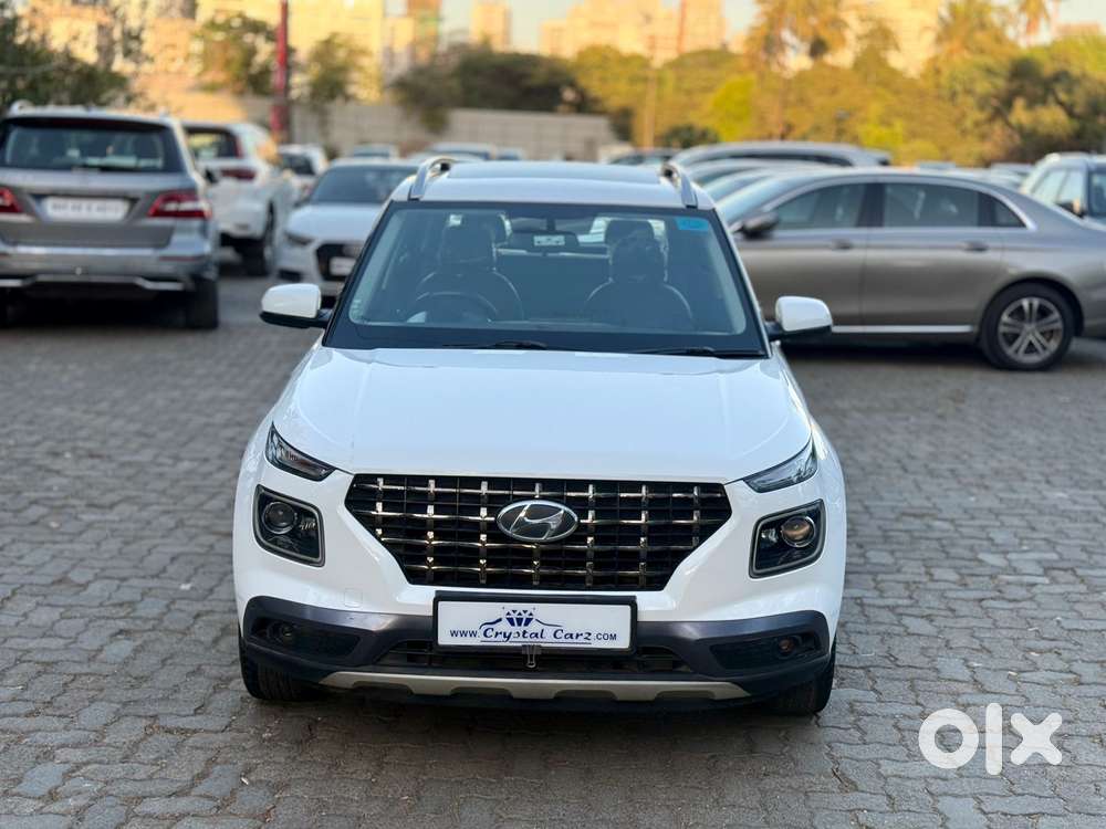 Hyundai Venue S Turbo Dct, 2022, Petrol