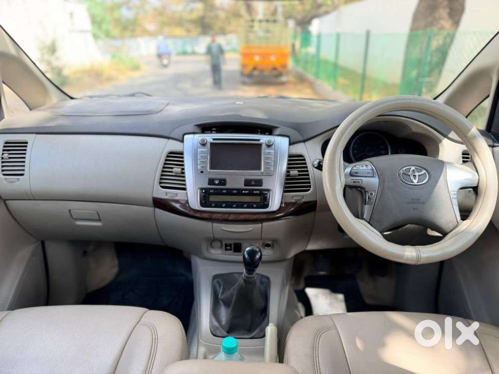 Toyota Innova 2.5 V 7 Str, 2014, Diesel