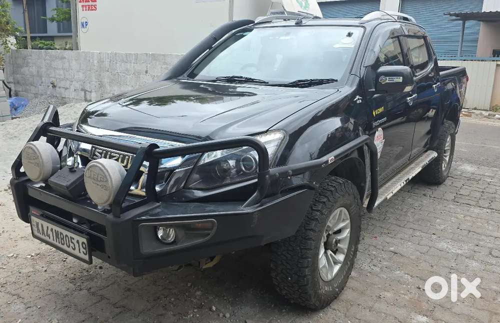 Isuzu D-max V-cross - Off Road Built
