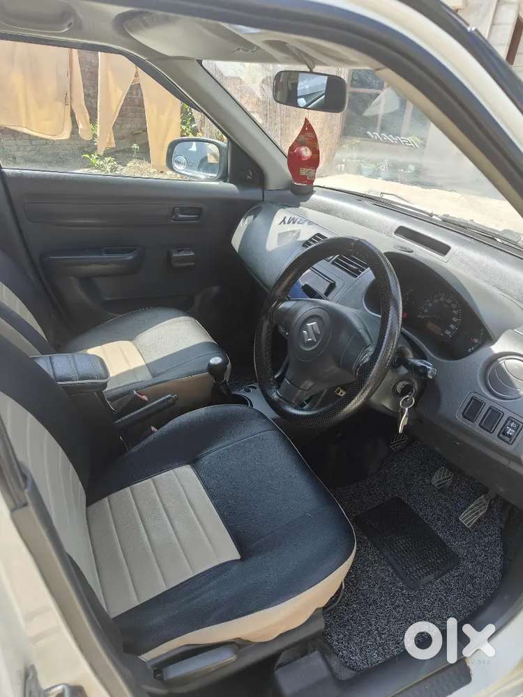 Maruti Suzuki Swift 2010 Petrol 91000 Km Driven