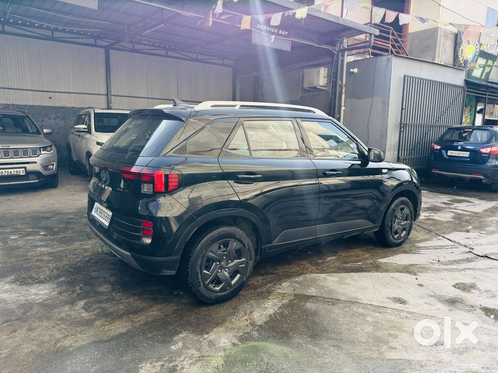 Hyundai Venue 1.2 S Plus, 2024, Petrol