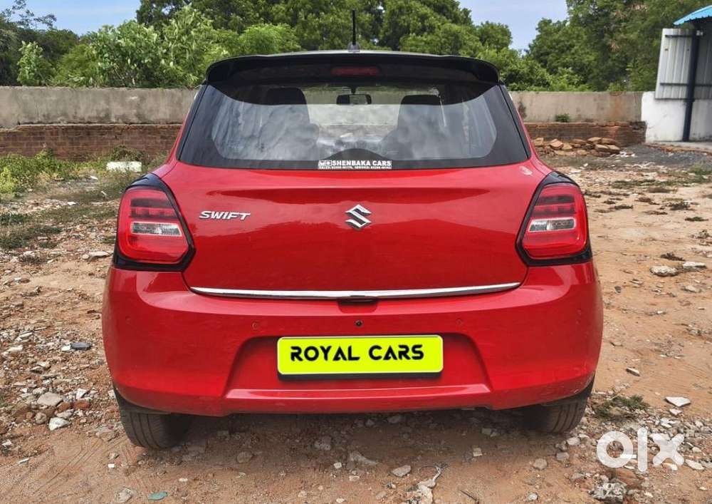 Maruti Suzuki Swift Vxi + Manual, 2022, Petrol
