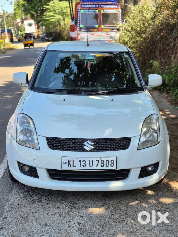 Maruti Suzuki Swift Petrol 115594 Km Driven