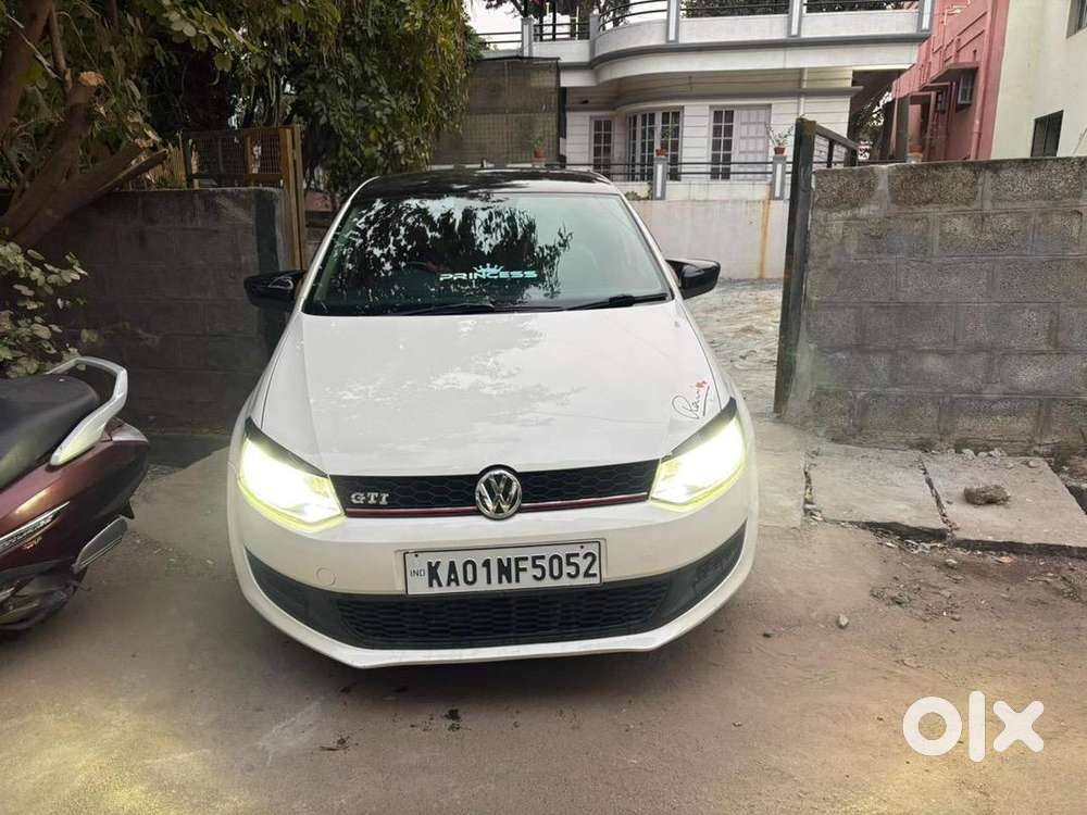 Volkswagen Petrol Manual 2010