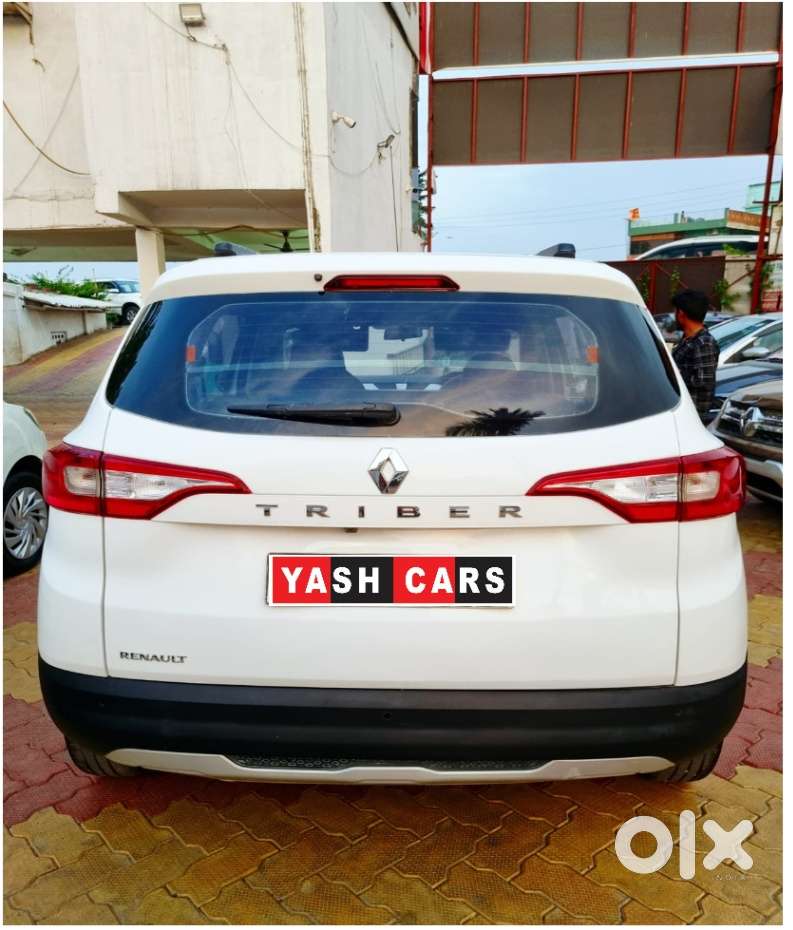 Renault Triber Rxz, 2020, Petrol