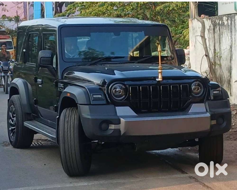 Mahindra Thar Roxx Mx5 Petrol Mt 2wd, 2025, Diesel