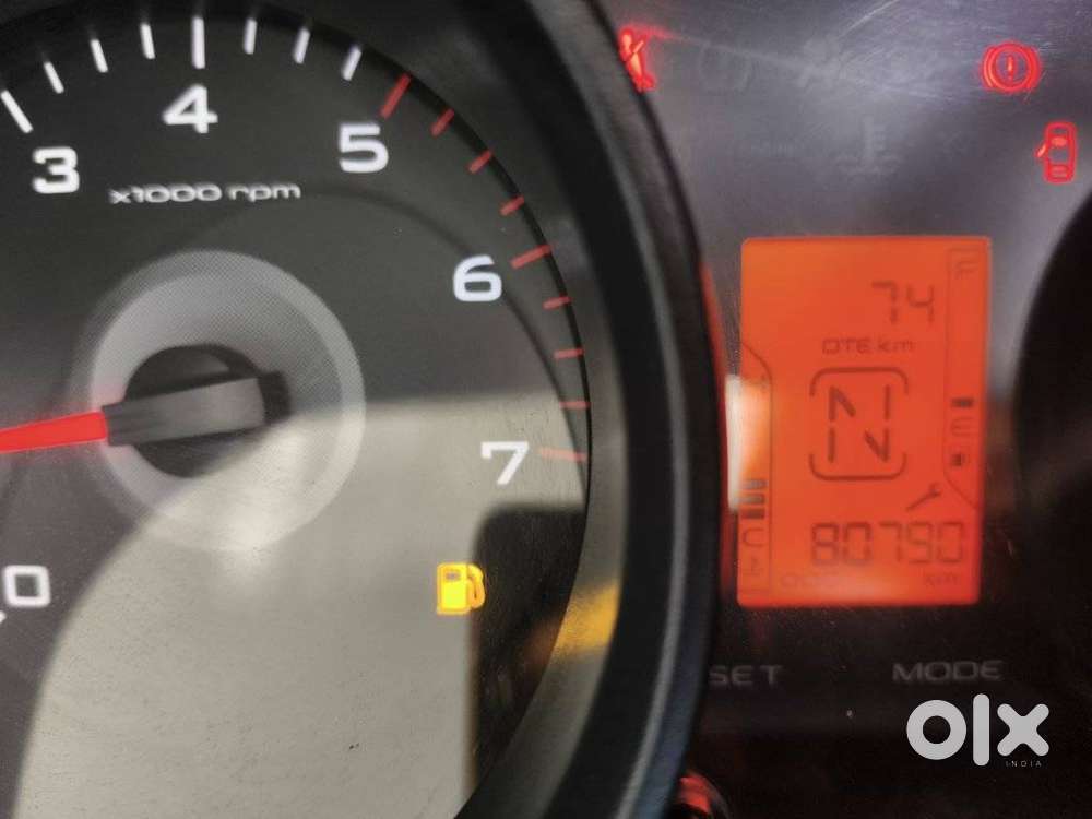 Mahindra Tuv 300 T6, 2016, Diesel
