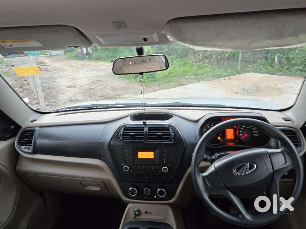 Mahindra Tuv 300 T6 Plus, 2018, Diesel