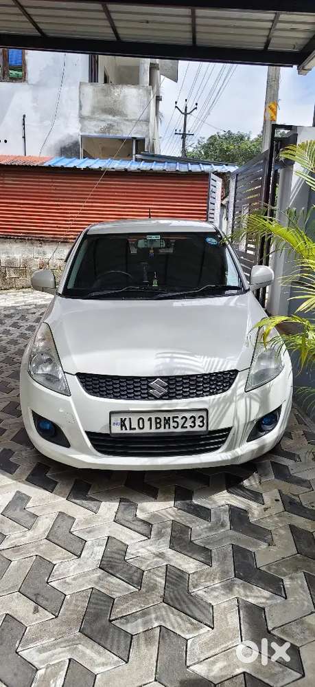 Maruti Suzuki Swift 2013 Lxi
