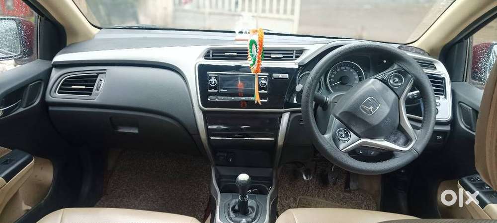 Honda City I-vtec Sv, 2017, Petrol