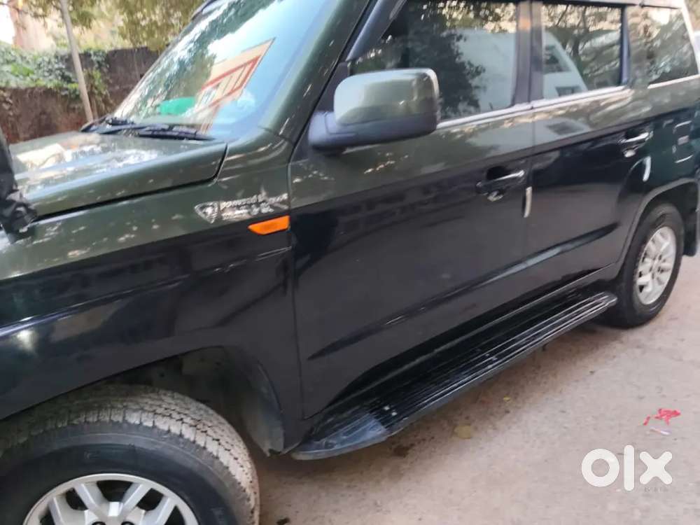 Mahindra Tuv 300 Diesel 2018