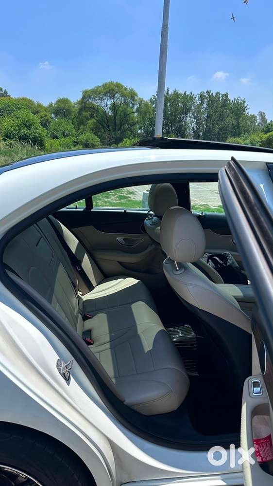 Mercedes-benz C-class 2019