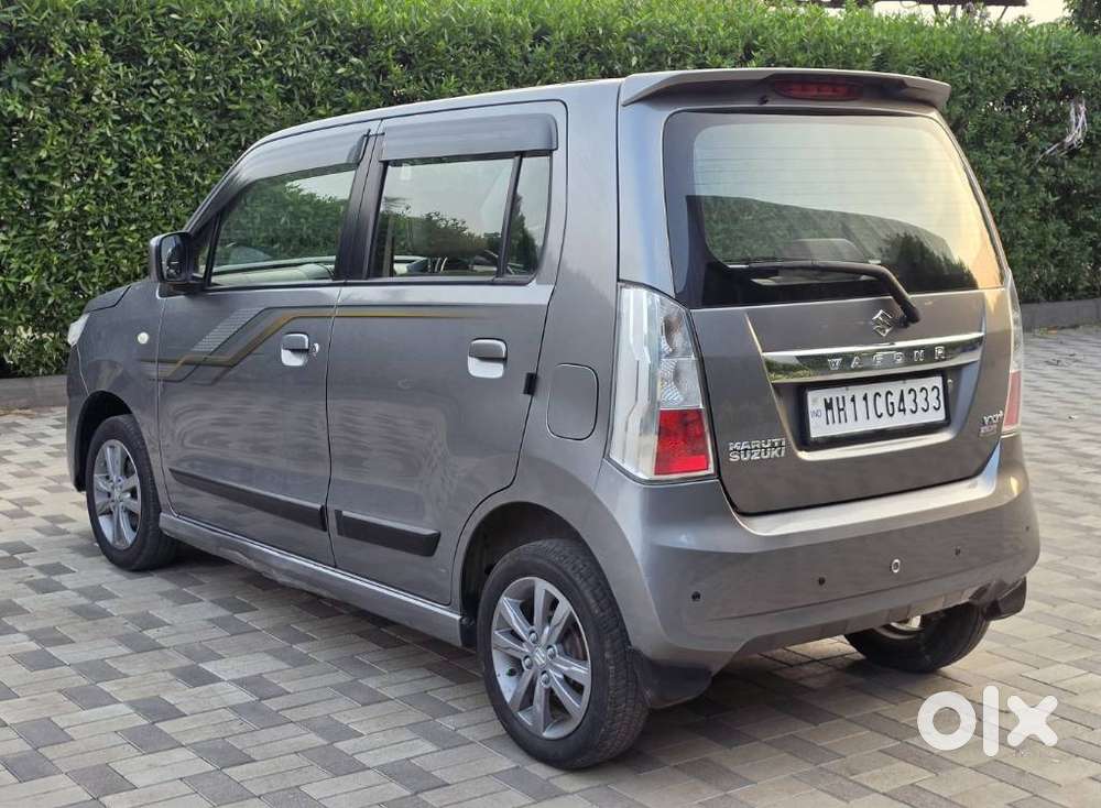 Maruti Suzuki Wagon R 1.0 Vxi Plus (o) Amt, 2017, Petrol