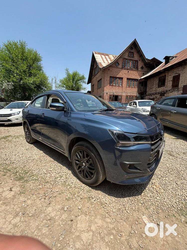 Maruti Suzuki Swift Dzire 1.3 Zxi, 2025, Petrol