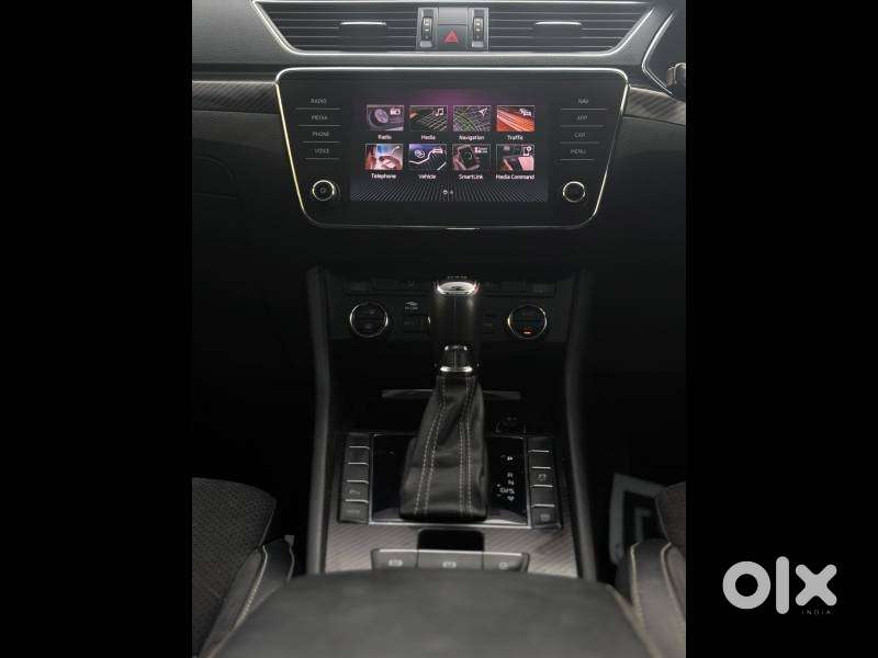 Skoda Superb 2.0 Sportline Tsi At, 2021, Petrol