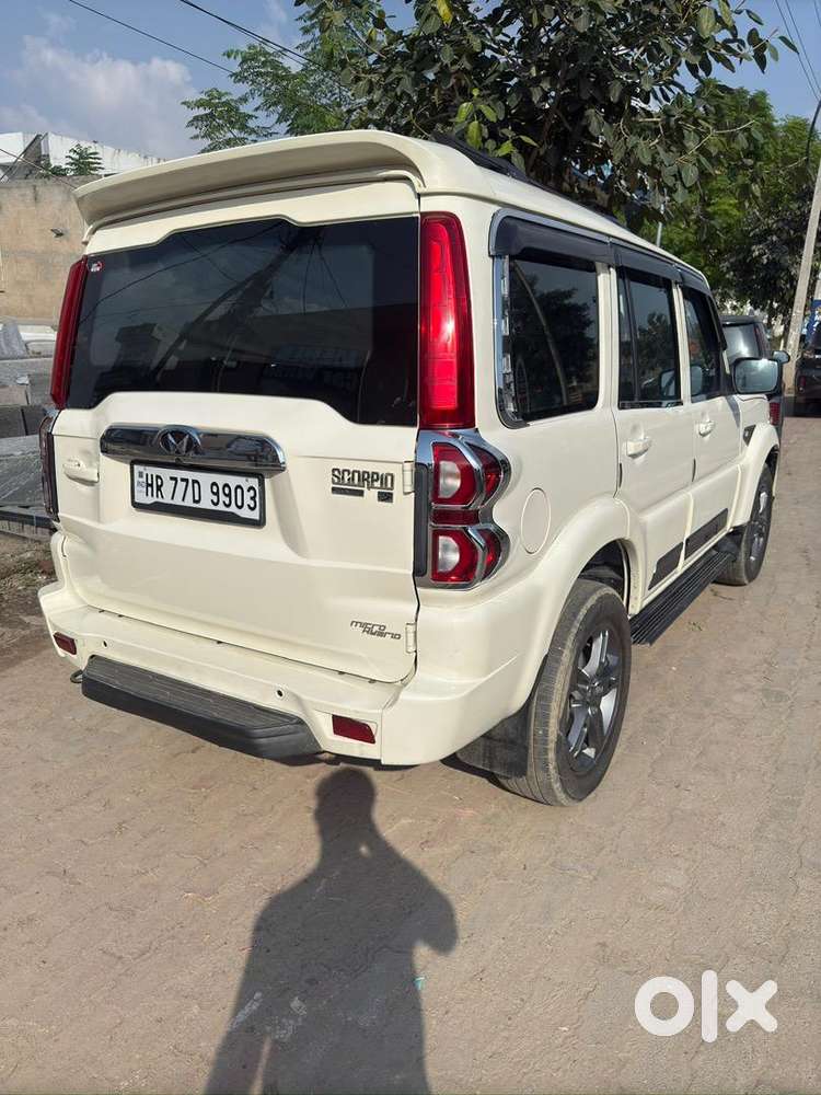 Mahindra Diesel Car 2022