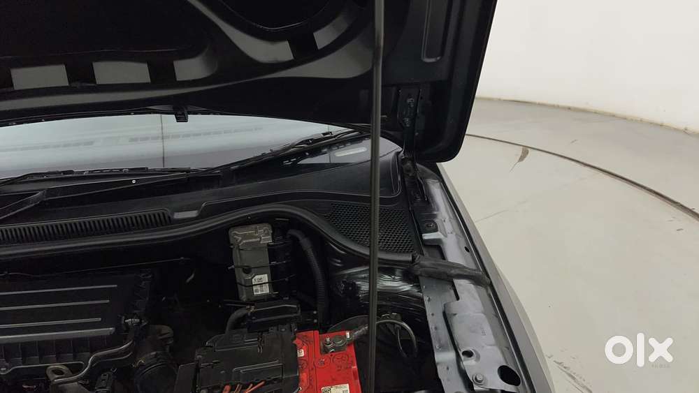 Skoda Rapid 1.6 Mpi At Style, 2017, Petrol