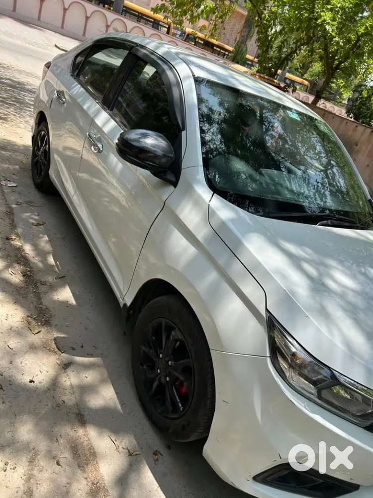Honda Amaze 2019 Petrol 25400 Km Driven