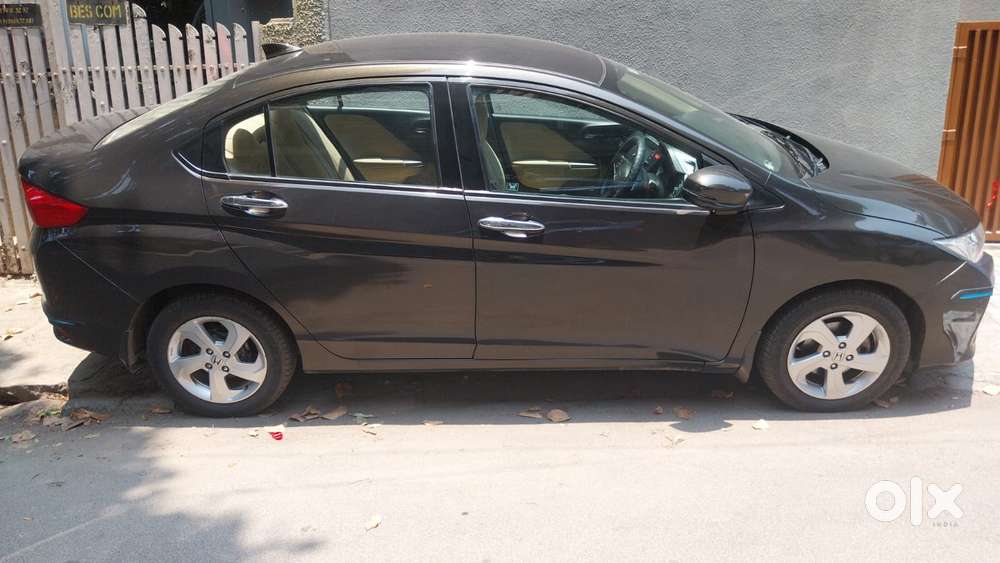 Honda City I-vtec V, 2016, Petrol