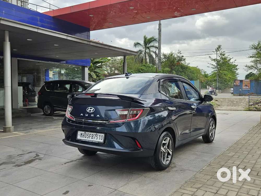 Hyundai Aura 2023 Cng & Hybrids Well Maintained