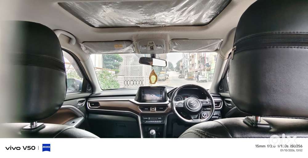 Maruti Suzuki Brezza 1.5 Zxi Smart Hybrid, 2022, Petrol